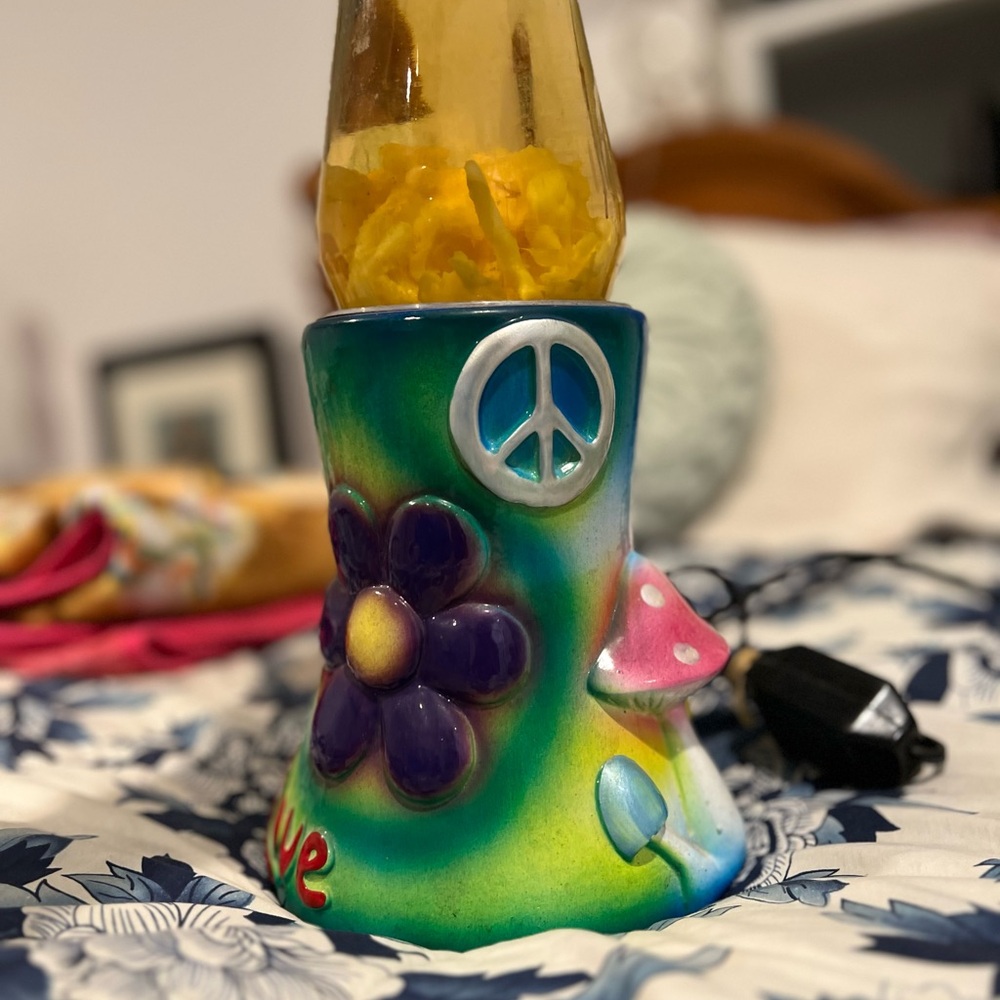 Icon Series Lava Lamp Lava Lite Ceramic Mushroom Flowers Peace Love Hippie